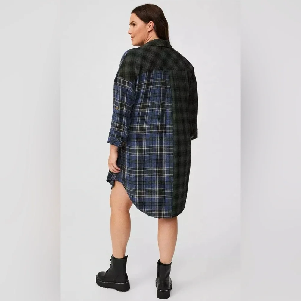 Torrid Flannel Gauze Oversized Shacket - Picture 3 of 9